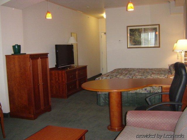 Holiday Inn Express & Suites Tacoma South - Lakewood, An Ihg Hotel Phòng bức ảnh